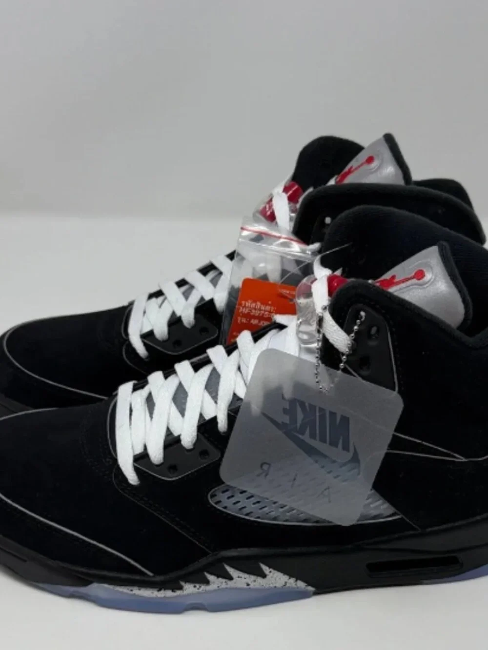 Air Jordan 5 Retro OG Black Metallic